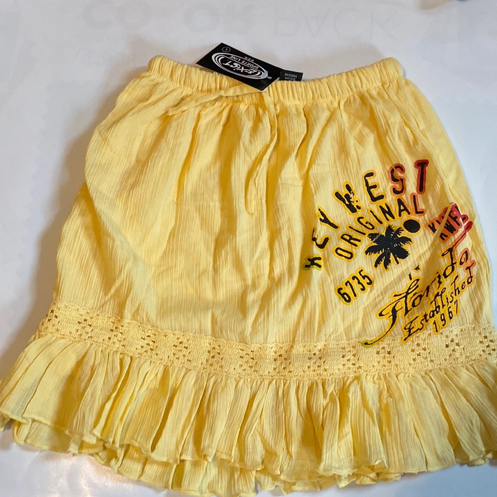NWT! Exist Yellow Ruffle Skirt - Key west, Florida design size L